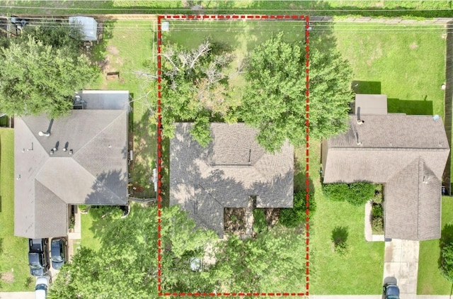 16307 N Mist Dr, Houston, TX 77073 - aerial view of property and surrounding area with property boundaries highlighted
