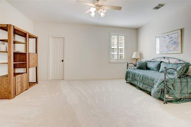 3207 Riviera Dr, Sugar Land, TX 77479 - living area featuring a ceiling fan and carpet