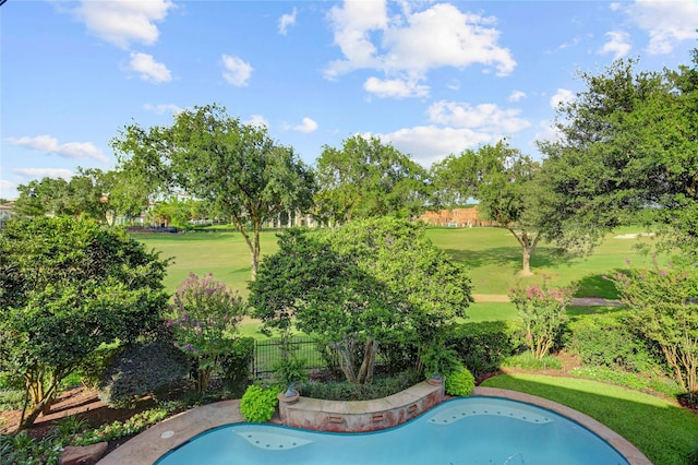 3207 Riviera Dr, Sugar Land, TX 77479 - swimming pool featuring view of golf course