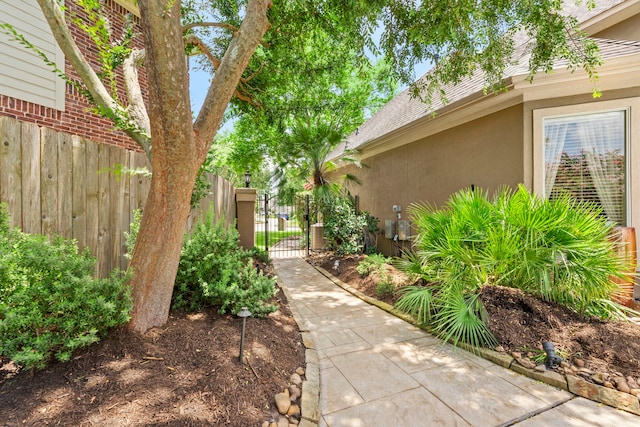 3602 Vashon Ln, Spring, TX 77388 - view of yard featuring a gate