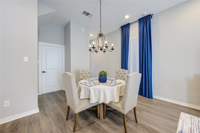 320 Parker Willow Ln, Houston, TX 77076 - dining area featuring a chandelier, light wood-type flooring, and recessed lighting