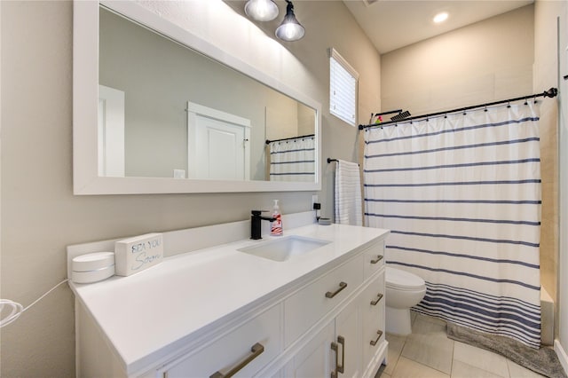320 Parker Willow Ln, Houston, TX 77076 - full bath with vanity and recessed lighting