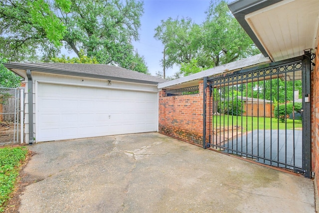 7826 Braesview Ln, Houston, TX 77071