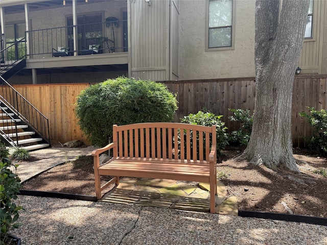 5711 Sugar Hill Dr Unit 46, Houston, TX 77057 - view of yard featuring stairway