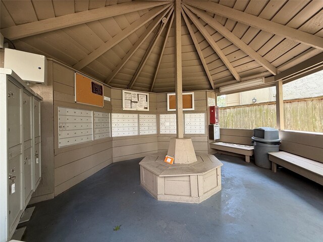 5711 Sugar Hill Dr Unit 46, Houston, TX 77057 - sunroom featuring mail area