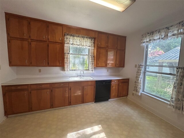 1318 Live Oak St, Columbus, TX 78934 - photo 5