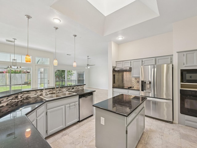 14010 Boulder Falls Ct, Houston, TX 77062 - photo 18