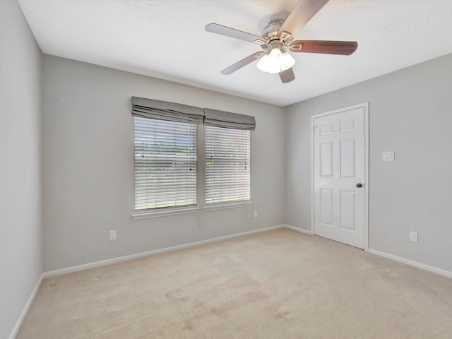 1227 Redwood Bough Ln, Houston, TX 77062 - unfurnished room featuring light carpet and a ceiling fan