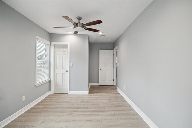 1115 Alber St, Houston, TX 77009 - unfurnished bedroom featuring light wood-style floors, recessed lighting, and a ceiling fan