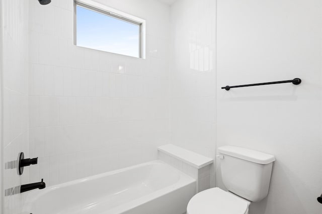 5505 Kansas St, Houston, TX 77007 - full bath with shower / tub combination