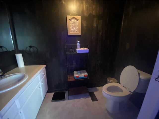 312 Spring, Washington, GA 30673 - bathroom with vanity and a shower