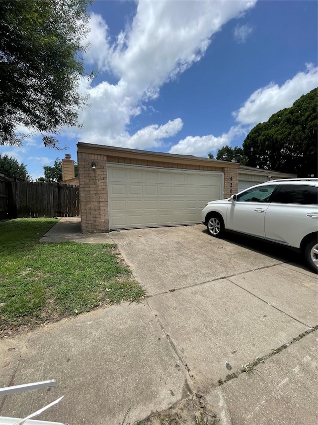 4202 Boone Rd, Houston, TX 77072 - view of garage