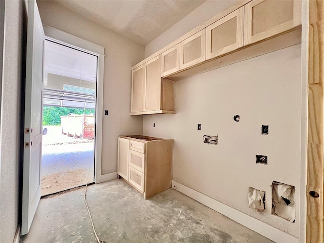 1162 Rd 6604, Dayton, TX 77535 - laundry area featuring baseboards