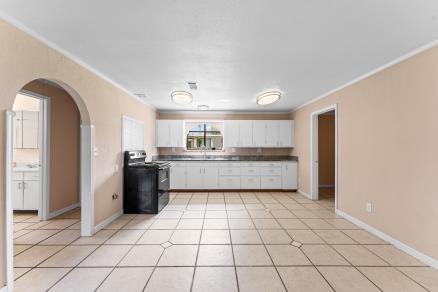 109 Cedar St, Highlands, TX 77562 - photo 6