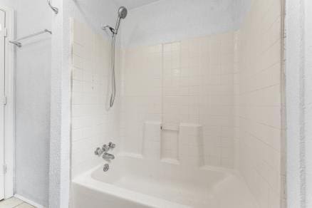 109 Cedar St, Highlands, TX 77562 - photo 16