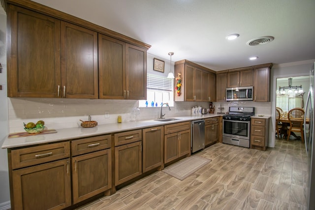 1655 E S St, Alvin, TX 77511