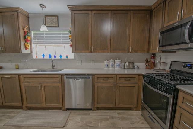 1655 E S St, Alvin, TX 77511
