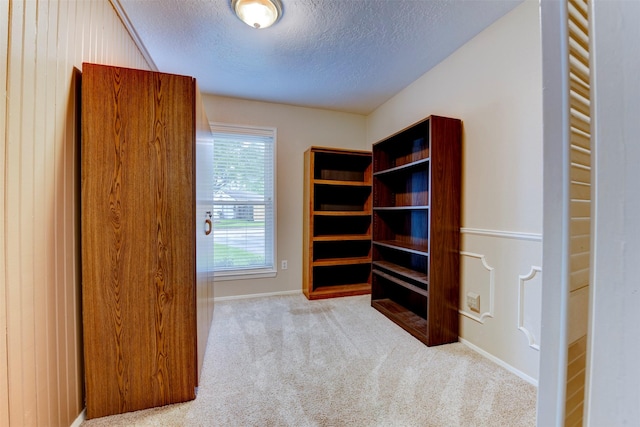 22619 Rockgate Dr, Spring, TX 77373 - walk in closet with carpet