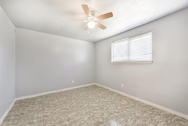 10806 Sagegulf Ln, Houston, TX 77089 - unfurnished room with ceiling fan and baseboards