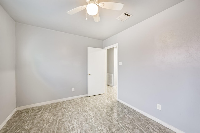10806 Sagegulf Ln, Houston, TX 77089 - unfurnished room featuring a ceiling fan and baseboards