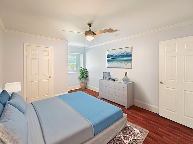 7123 Galleon Dr, Houston, TX 77036 - bedroom featuring crown molding, dark wood-type flooring, and ceiling fan