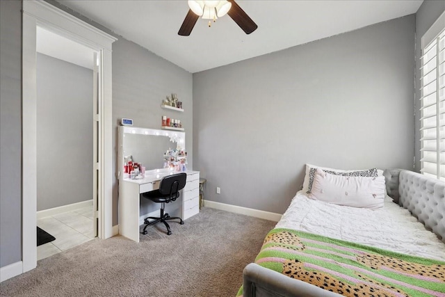 5219 Camp Creek Rd, Baytown, TX 77523 - bedroom featuring carpet floors, a desk, and a ceiling fan