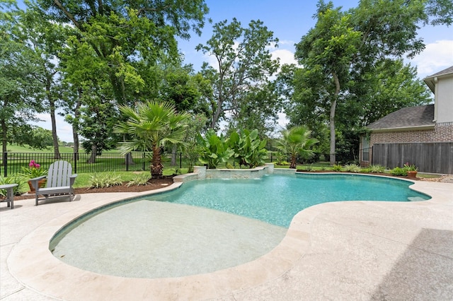 18 Sullivans Ct, Missouri City, TX 77459 - view of swimming pool with a patio area and a fenced backyard