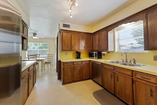 4811 Sabrina Dr, Houston, TX 77066 - photo 9