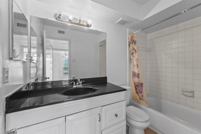 6606 De Moss Dr Unit 1406, Houston, TX 77074 - full bath with vanity and shower / bath combo with shower curtain