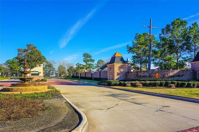 10815 Bourbon St, Willis, TX 77318 - photo 32