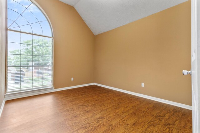 10310 Little Oak Dr, Baytown, TX 77523 - photo 19