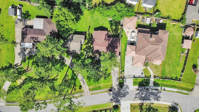 9250 Wiloak St, Houston, TX 77028 - aerial perspective of suburban area