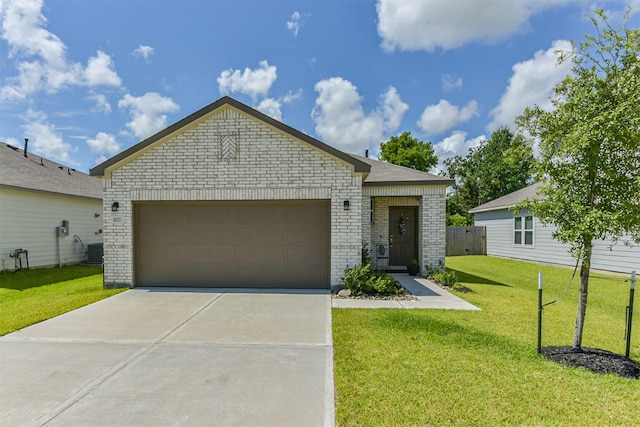 800 Westpointe Dr, Dayton, TX 77535 - photo 1