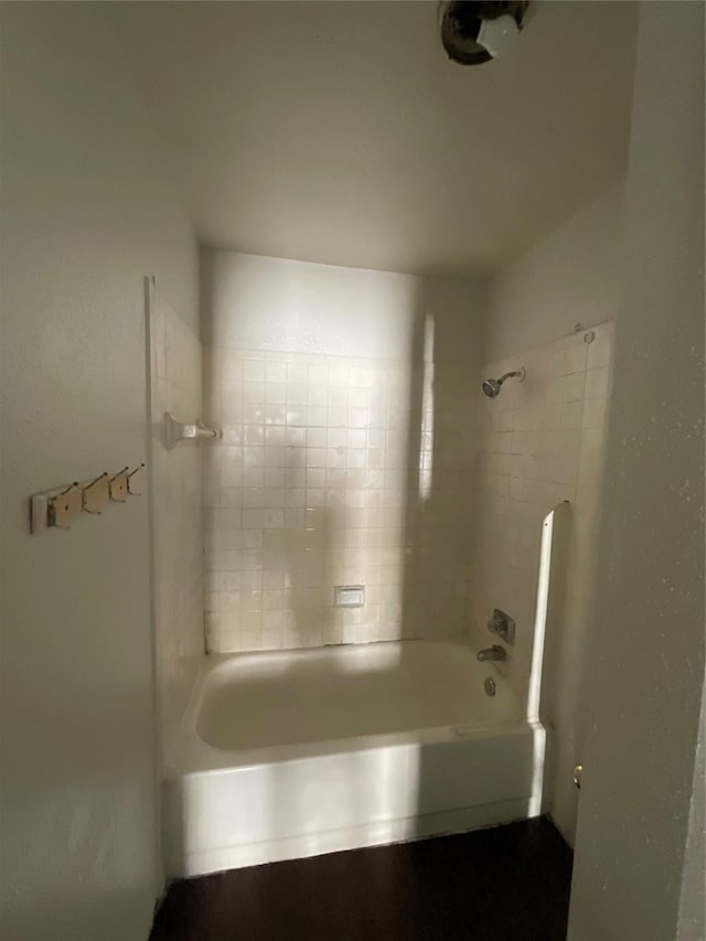 7200 Clarewood Dr Unit 10, Houston, TX 77036 - bathroom featuring shower / bath combination