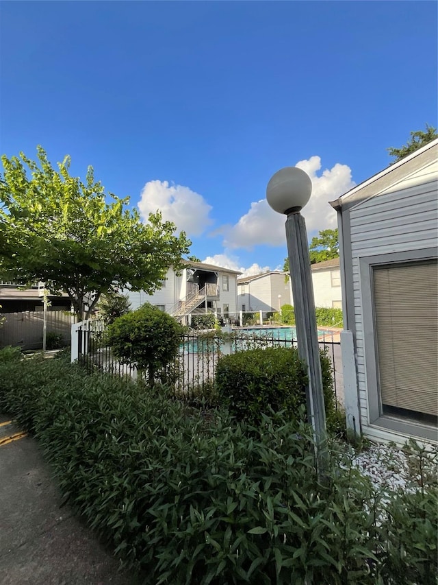7200 Clarewood Dr Unit 10, Houston, TX 77036 - view of community featuring a pool