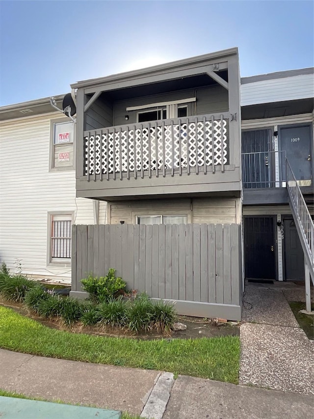 7200 Clarewood Dr Unit 10, Houston, TX 77036 - view of side of property featuring stairs
