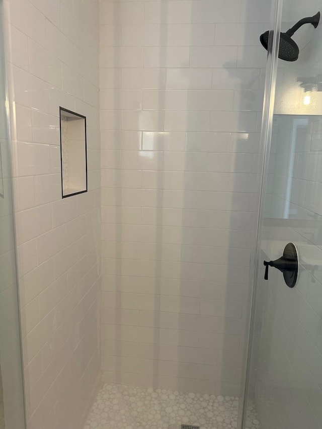 2922 Field Line Dr, Sugar Land, TX 77479 - bathroom featuring a stall shower