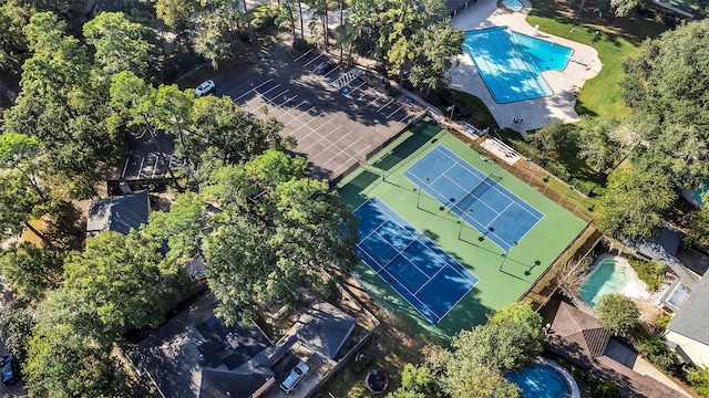 13631 Balmore Cir, Houston, TX 77069 - drone / aerial view of a pool area