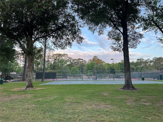 13631 Balmore Cir, Houston, TX 77069 - view of community with a tennis court