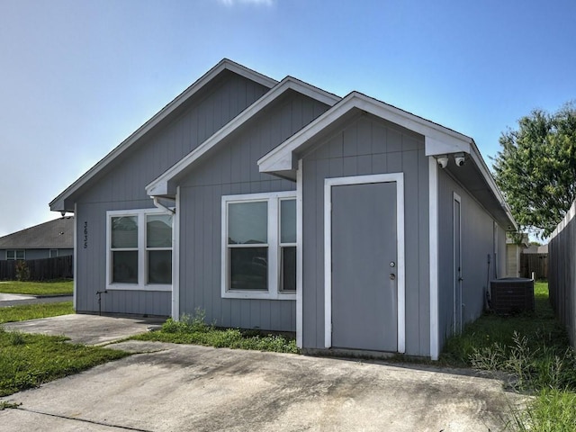 3635 W L Breeding Dr, Corpus Christi, TX 78414 - view of front facade