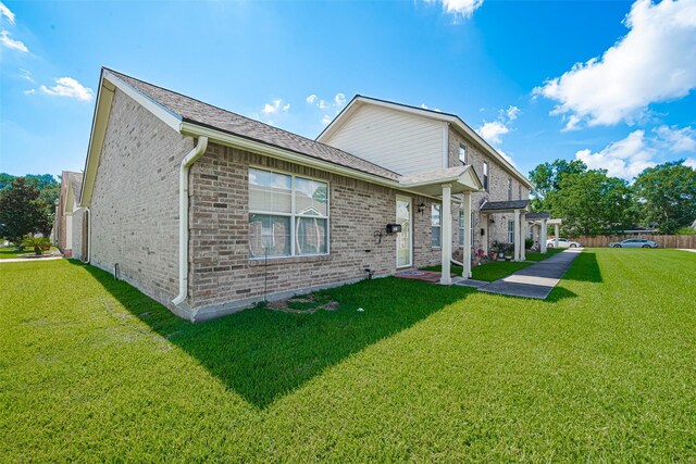 1323 Queens Rd, Pasadena, TX 77502 - photo 7