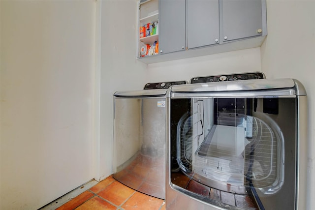 5651 Pine St, Houston, TX 77081 - laundry area with separate washer and dryer and cabinet space