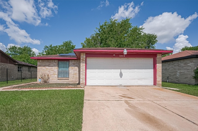 12818 Redfern Dr, Houston, TX 77048 - photo 1