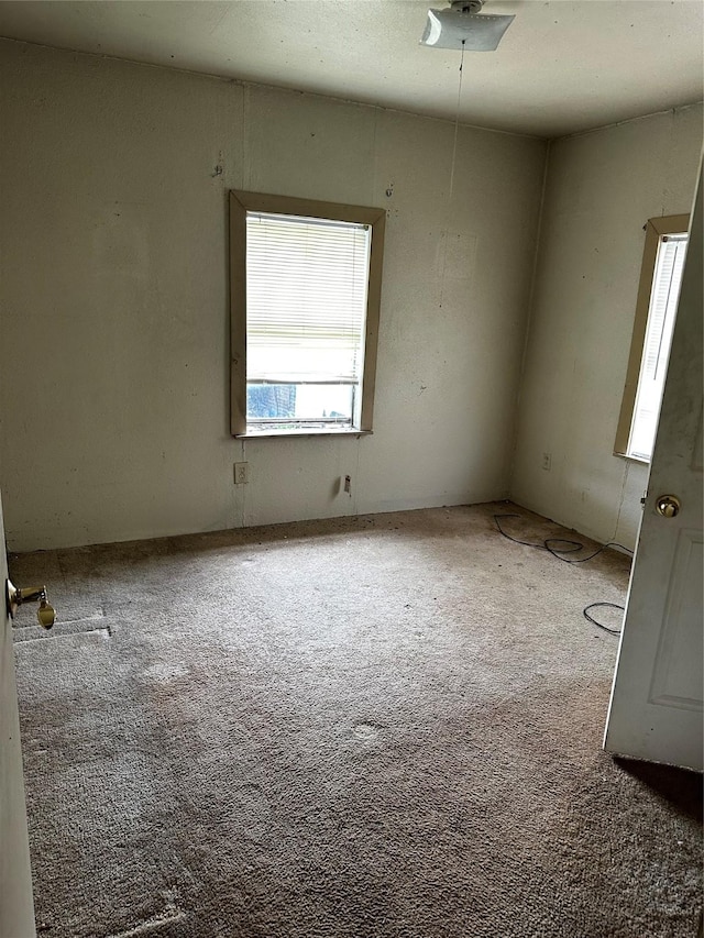 213 W Lobit St, Baytown, TX 77520 - unfurnished room with carpet floors