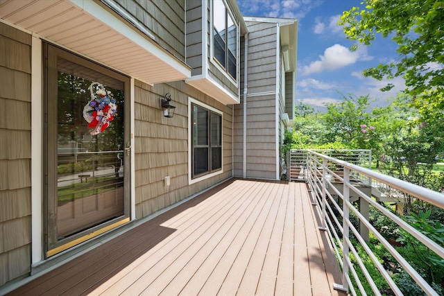 33 Lakewood Ln, Seabrook, TX 77586 - view of deck