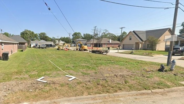 1804 N 21st St, Nederland, TX 77627