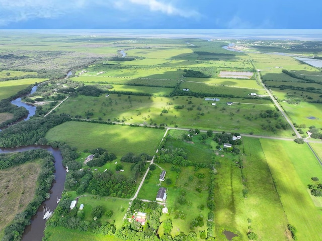 1734 Haynes Rd, Anahuac, TX 77514