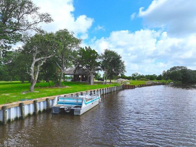 1734 Haynes Rd, Anahuac, TX 77514