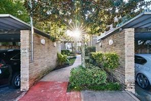3724 Woodchase Dr, Houston, TX 77042 - view of property exterior