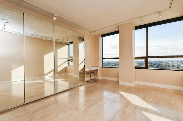 5150 Hidalgo St Unit 1704, Houston, TX 77056 - photo 25